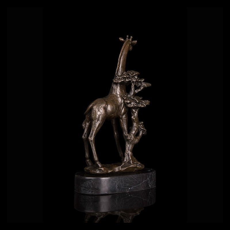 Statue Africaine de Girafe en Cuivre — Édition Premium