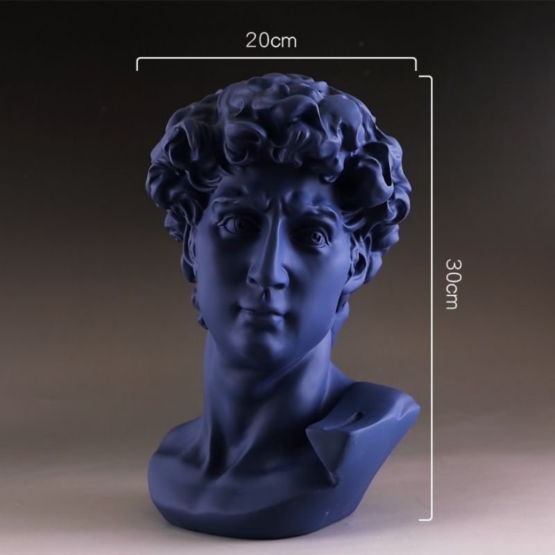 Statue Grecque: Tête Colorée