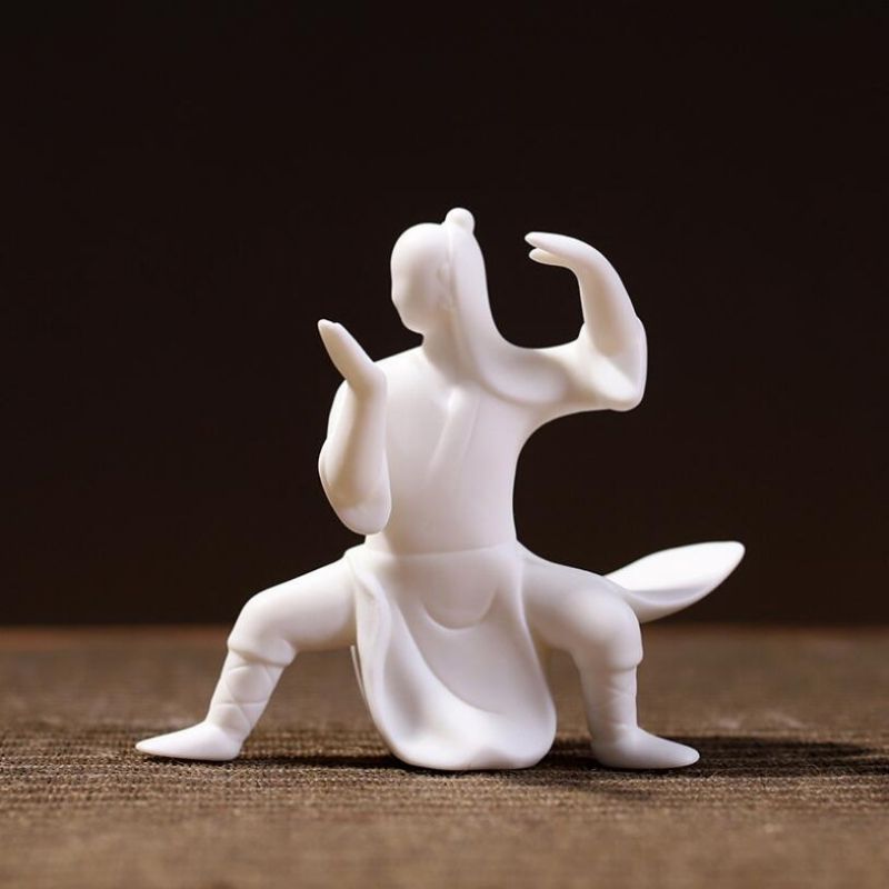 Statue Japonaise en Porcelaine - Signature