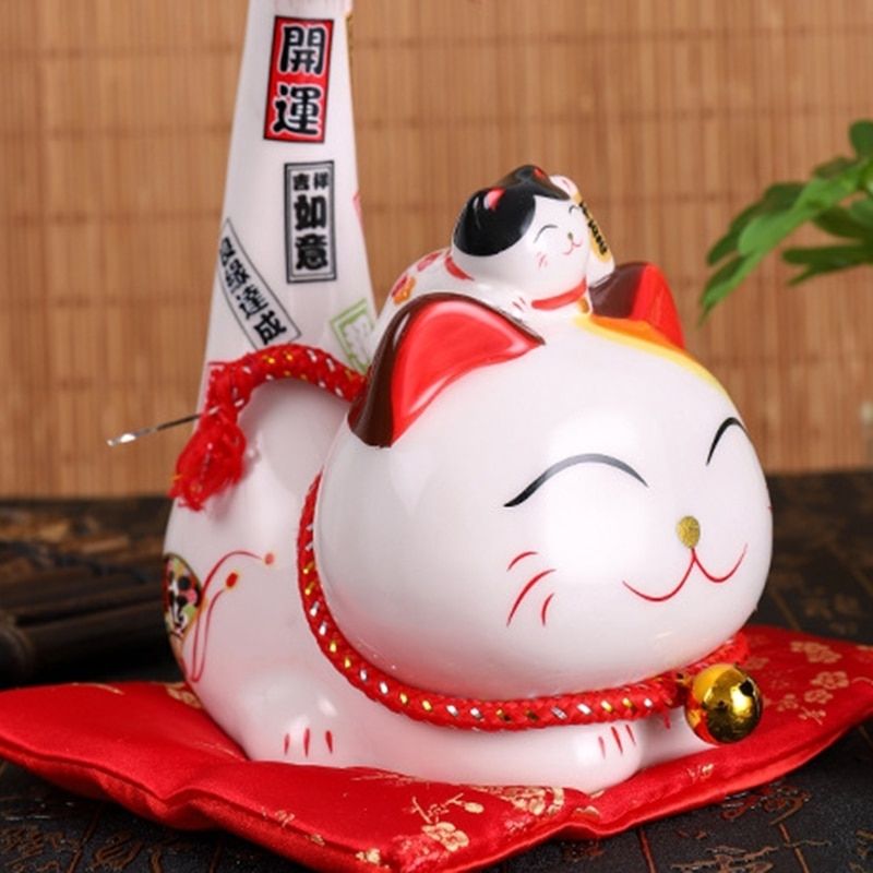 Maneki Neko: Statue Japonaise