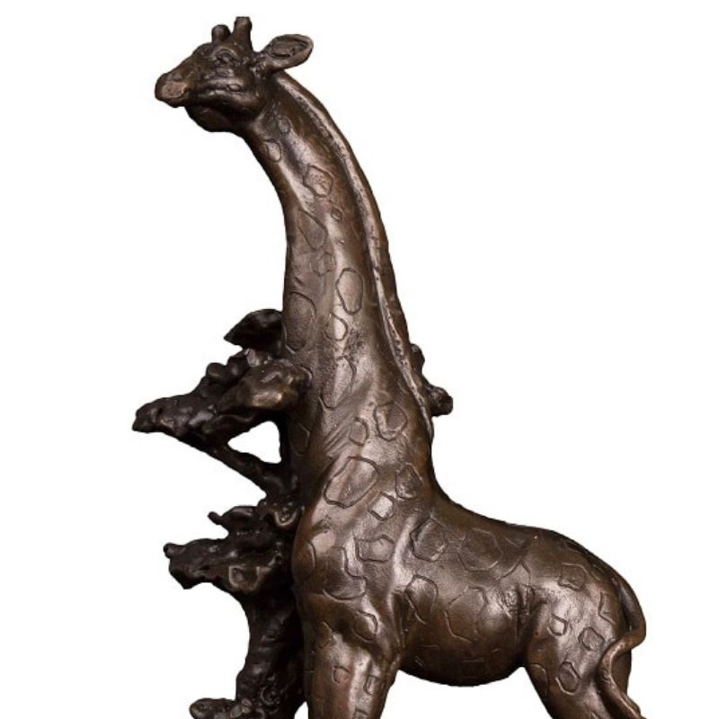 Statue Africaine de Girafe en Cuivre — Édition Premium