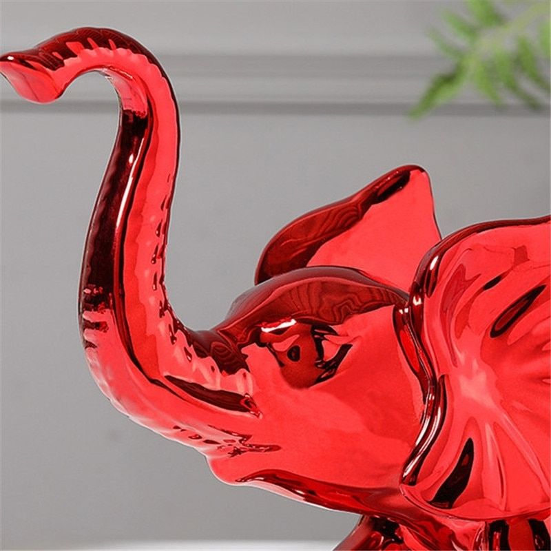 Statue Éléphant Rouge — Édition Signature
