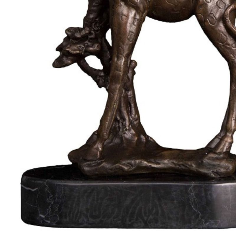 Statue Africaine de Girafe en Cuivre — Édition Premium