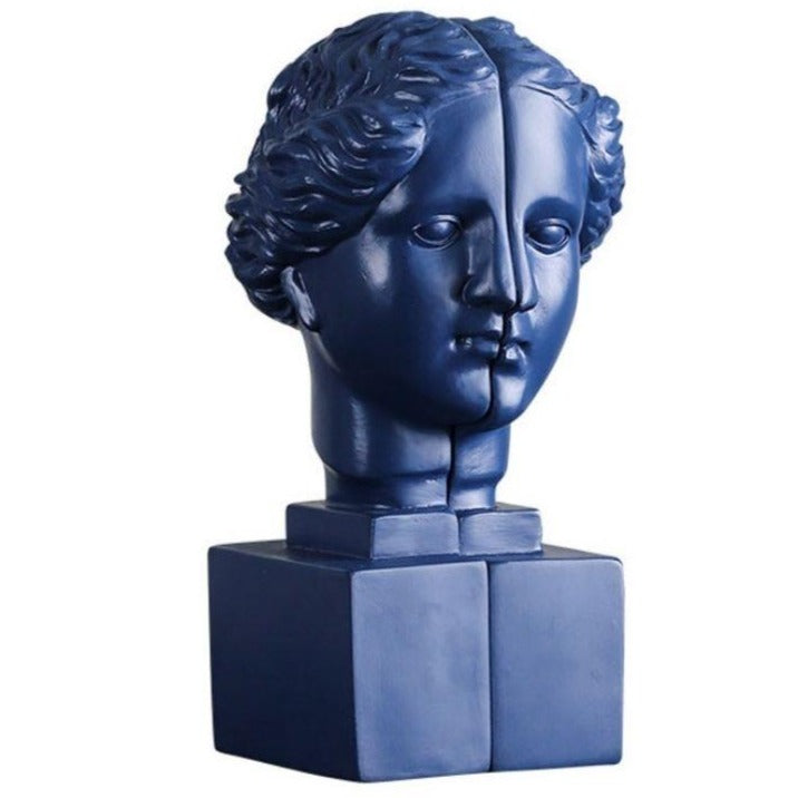 statue-grecque-livre
