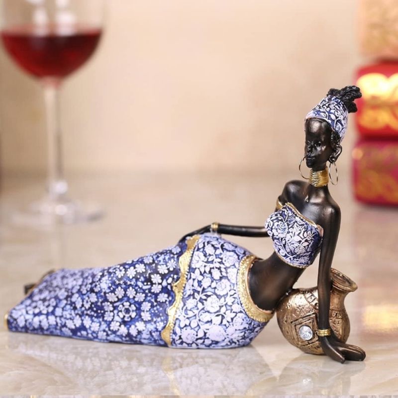 Statue Femme Africaine Allongée - Collection Ébène