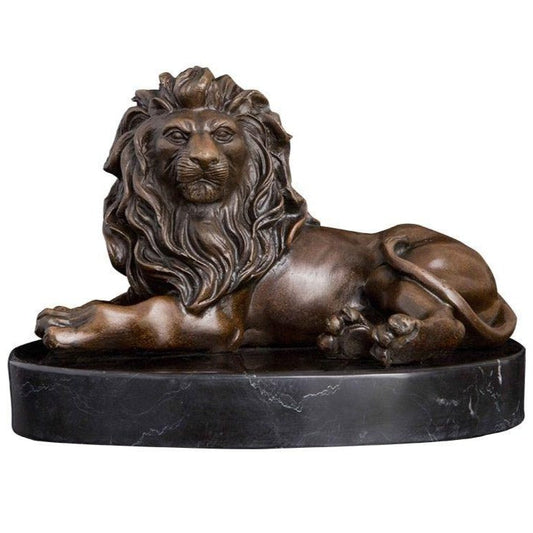 statue-lion-bronze-assis