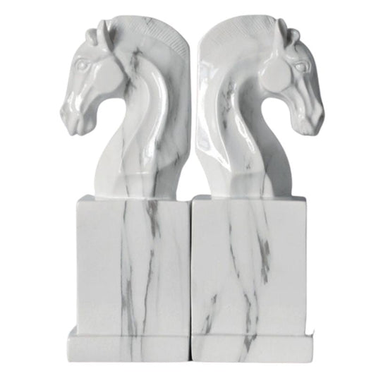 statue-cheval-blanc