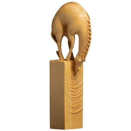 statue-cheval-en-bois-massif