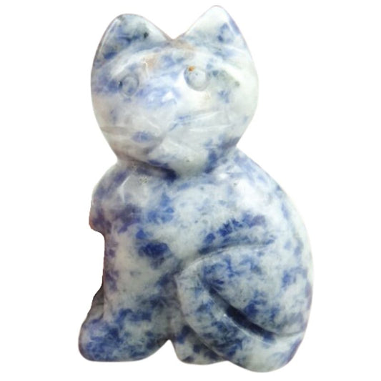 chat-en-pierre-statue