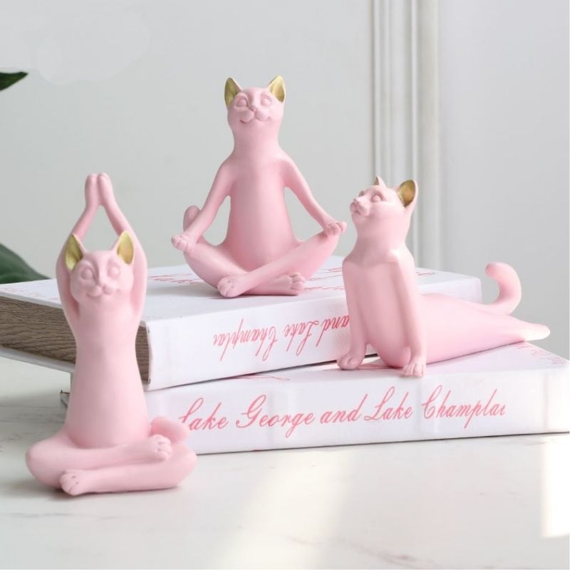 Statue Chat-Yoga