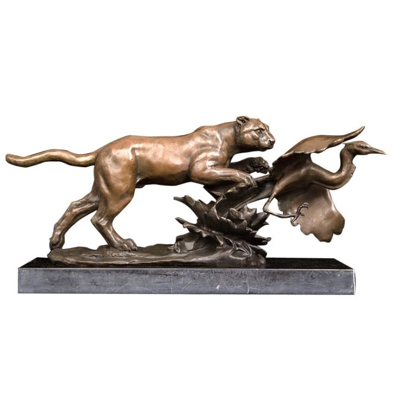statue-panthere-cuivre-1