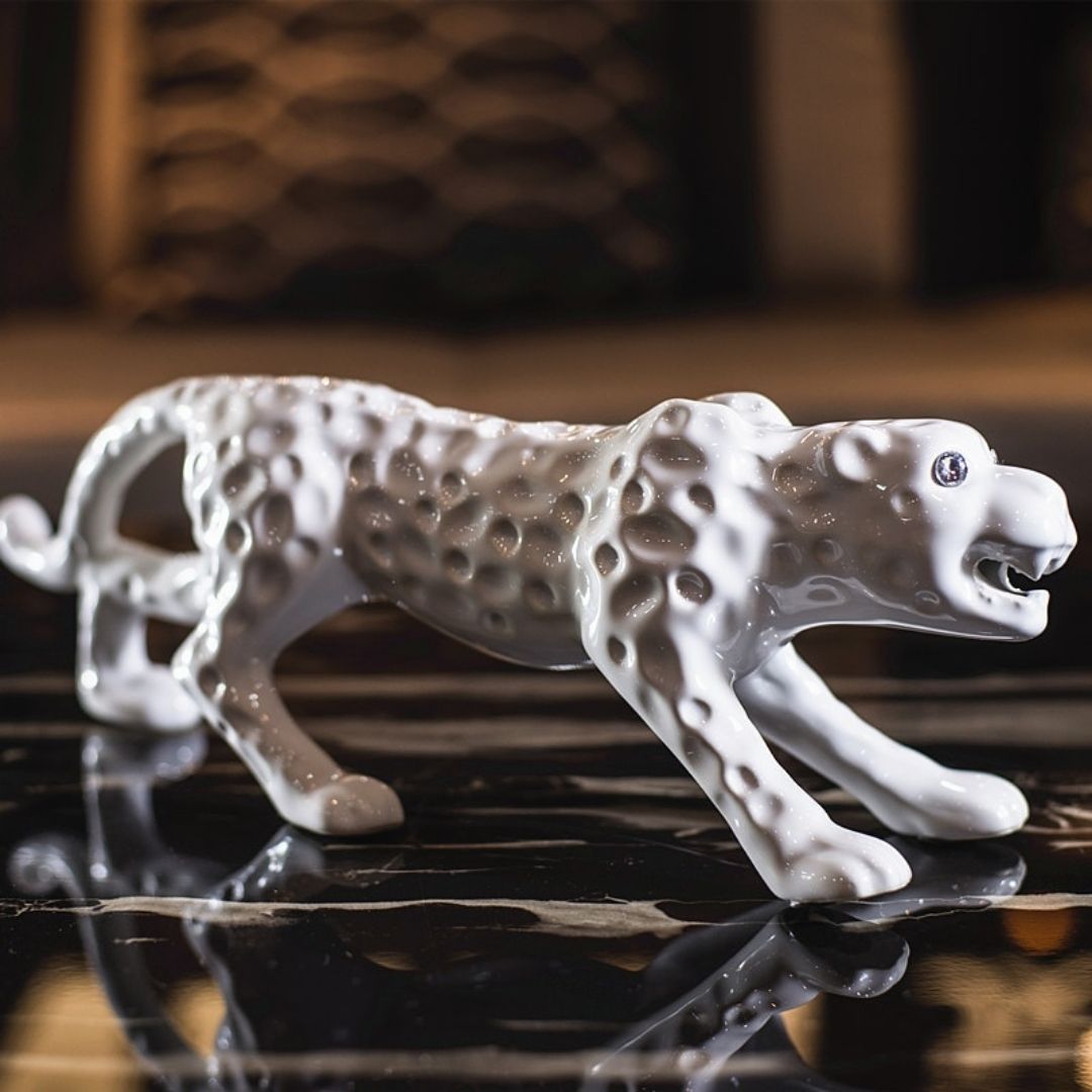 Statue Panthère en Céramique — Édition Luxe