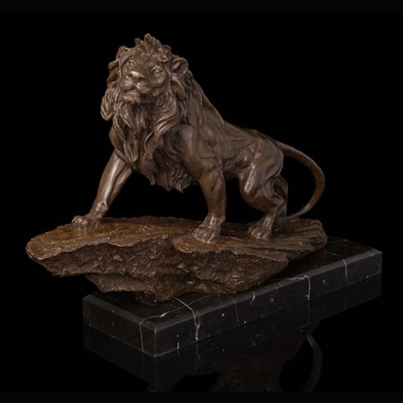 Statue Lion Design Studio