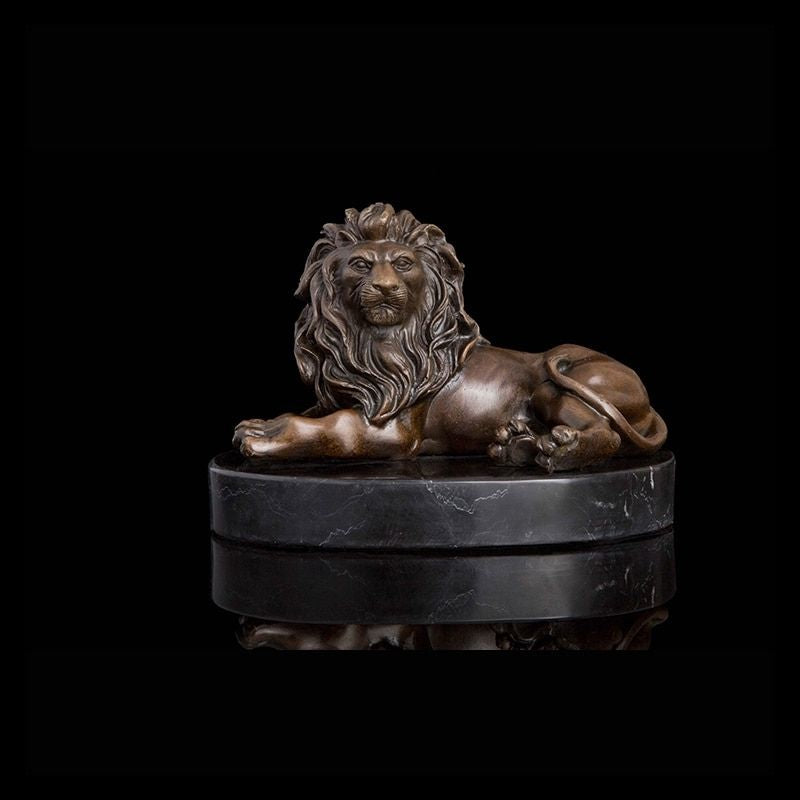 Statue Lion Bronze Assis — Édition Signature