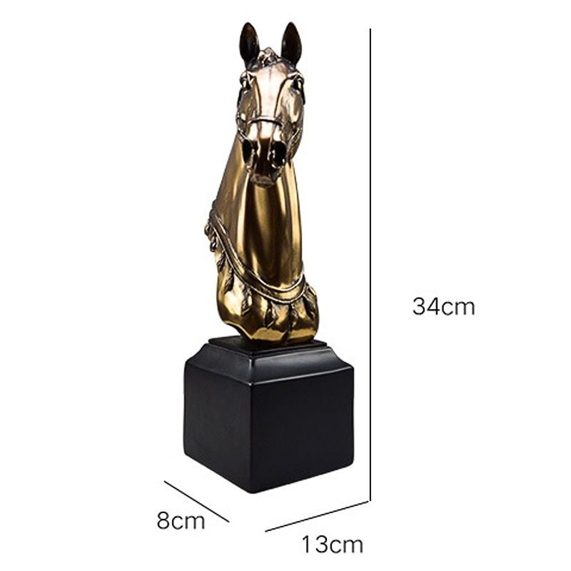Cheval Majestueux — Grande Statue