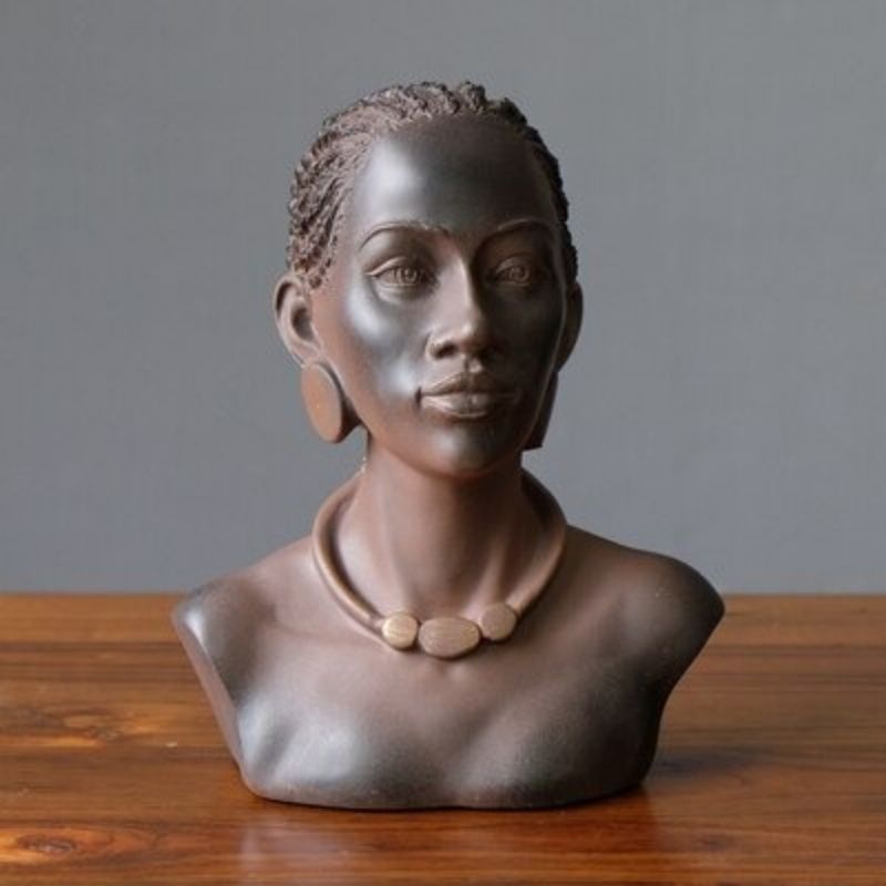 Statue Femme Africaine en Résine – Collection Prestige
