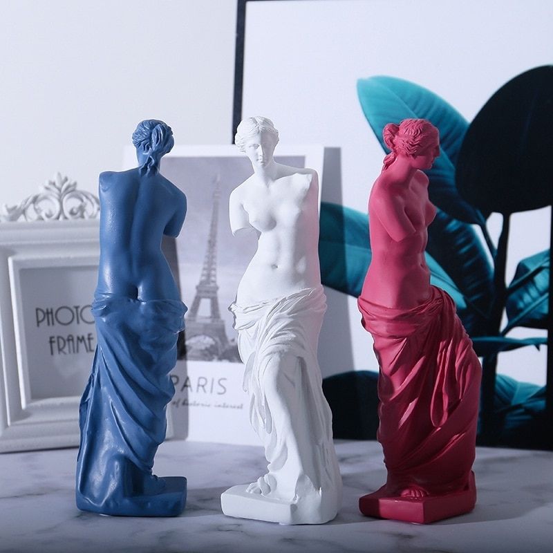 Statue Grecque Rose — Élégance féminine