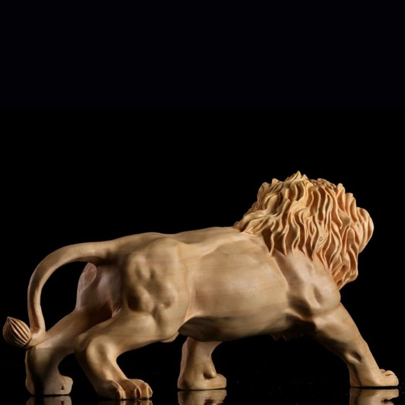 Statue Lion Bois — Édition Signature