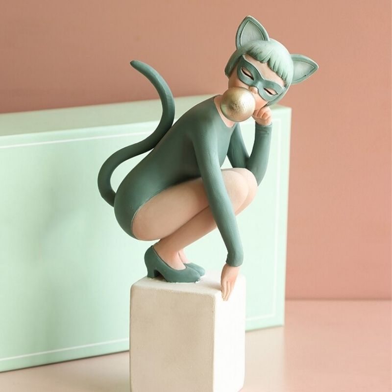 Statue Femme Lapin Vert — Édition Signature