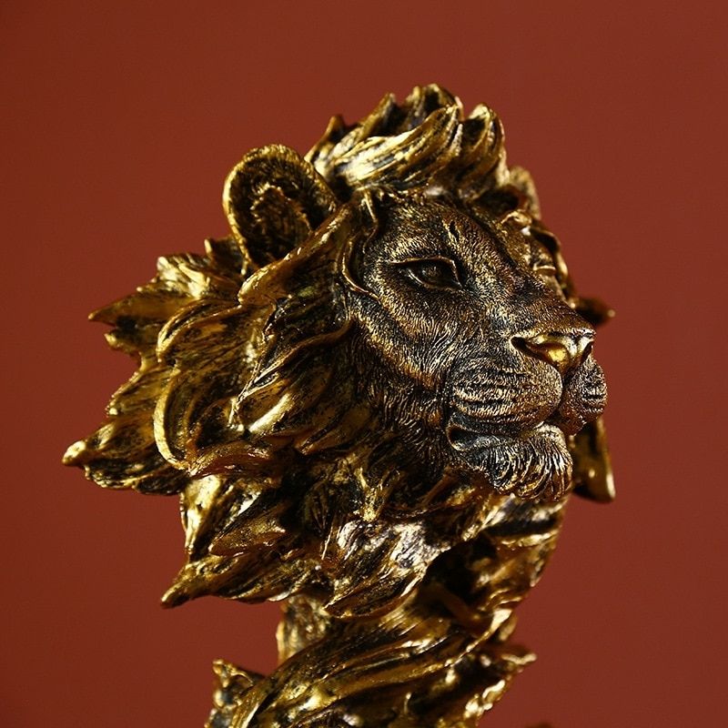 Statue Lion d’Or – Collection Signature
