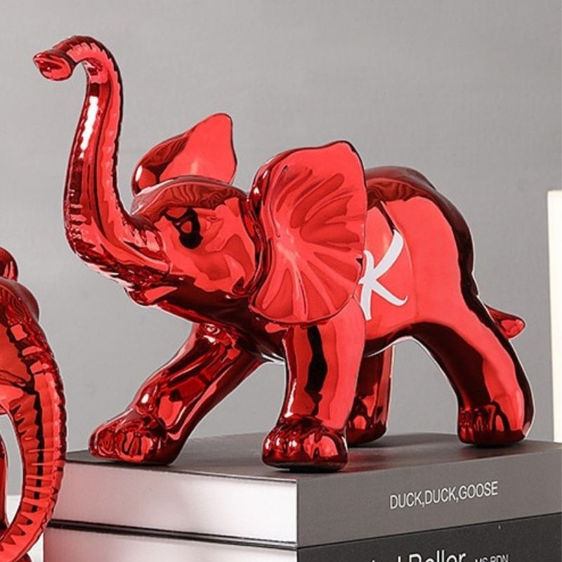Statue Éléphant Rouge — Édition Signature