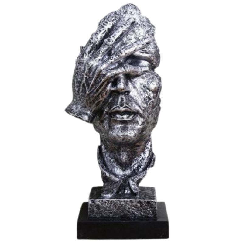 statue-homme-visage-argente