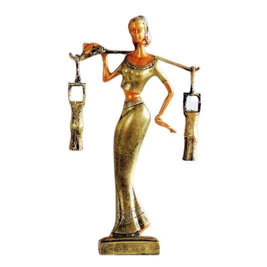 statue-la-porteuse-deau-africaine