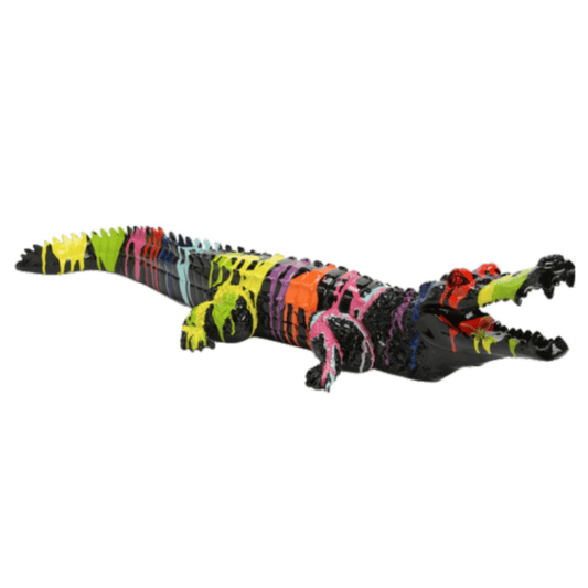statue-crocodile-multicolore-fond-noir