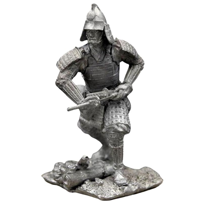 petite-statue-japonaise-guerrier