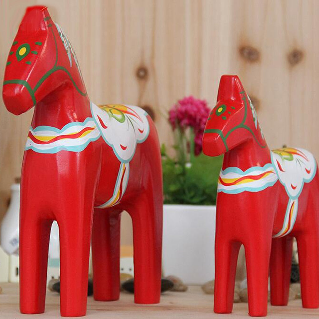 Statue Cheval en Bois Massif Rouge - Édition Prestige
