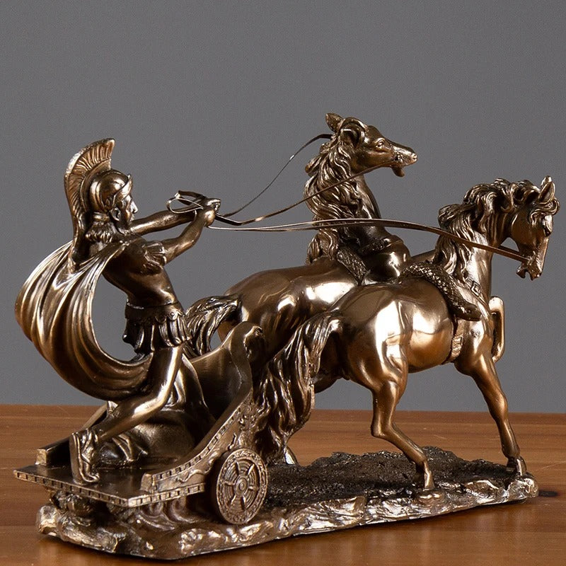 Statue Char Romain en Résine Dorée — Édition Prestige