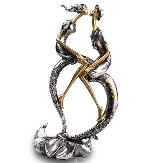 statue-couple-amour-eternel
