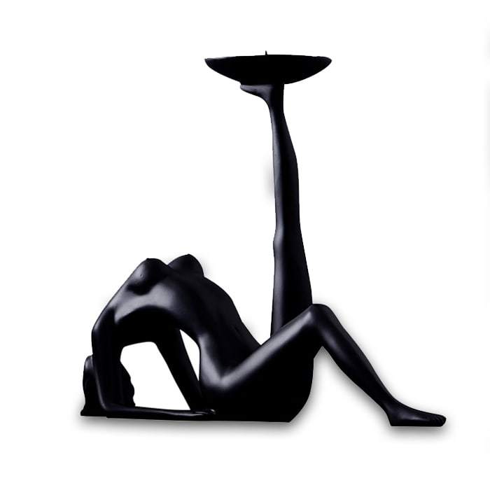 statue-femme-d-esse-allongee